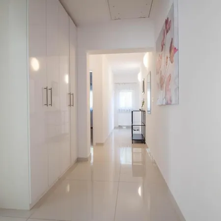 Apartment Nebo Ii *